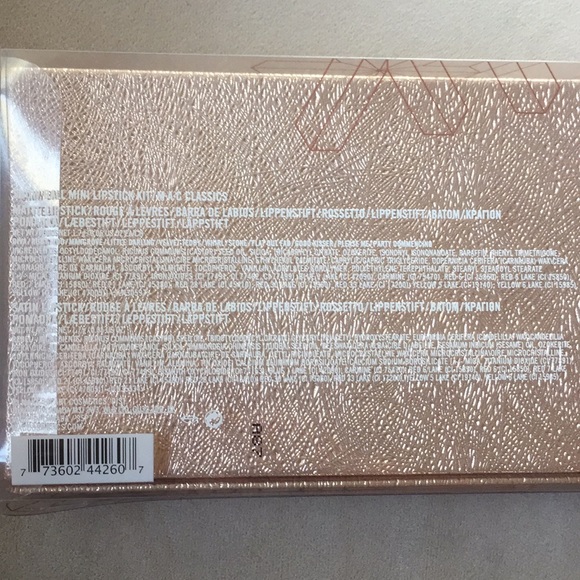 **SOLD** Brand new Mac Snow Ball Mini Lipstick Kit - Picture 3 of 3